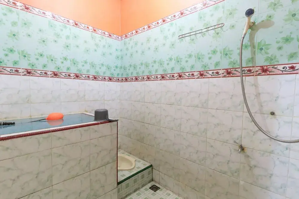 Бату: Homestay Pelangi Batu