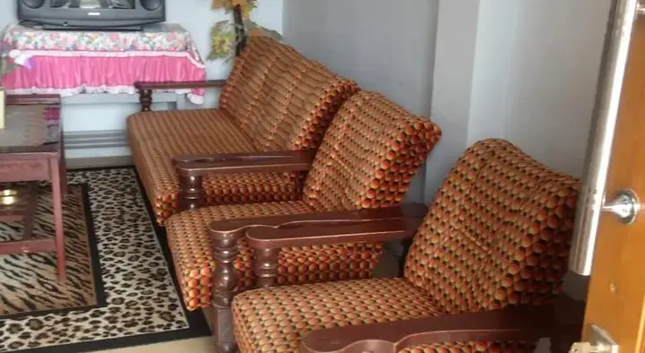 Бату: Fortuna Homestay