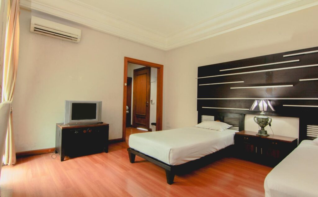 Джокьякарта: Madina Inn Hotel