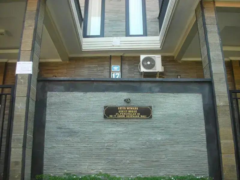 Санур: Gerya Wimaha Guest House