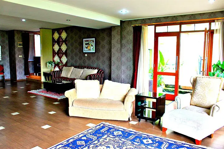 Бандунг: De Dago Cottage