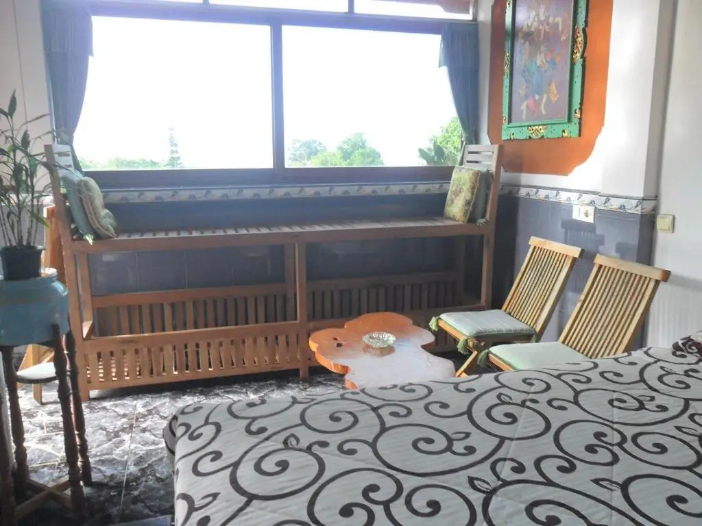 Абаби: Dau Homestay