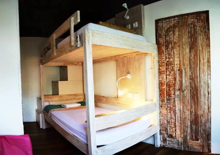 Кута: Nau Here Hostel