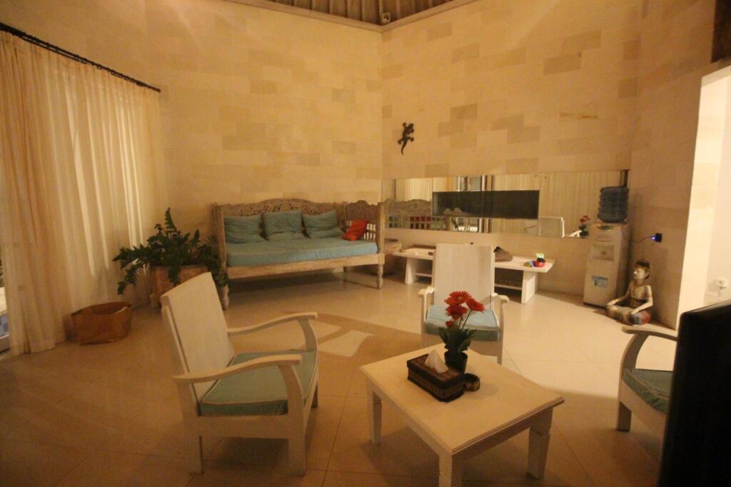 Чангу: Villa Umah Putih
