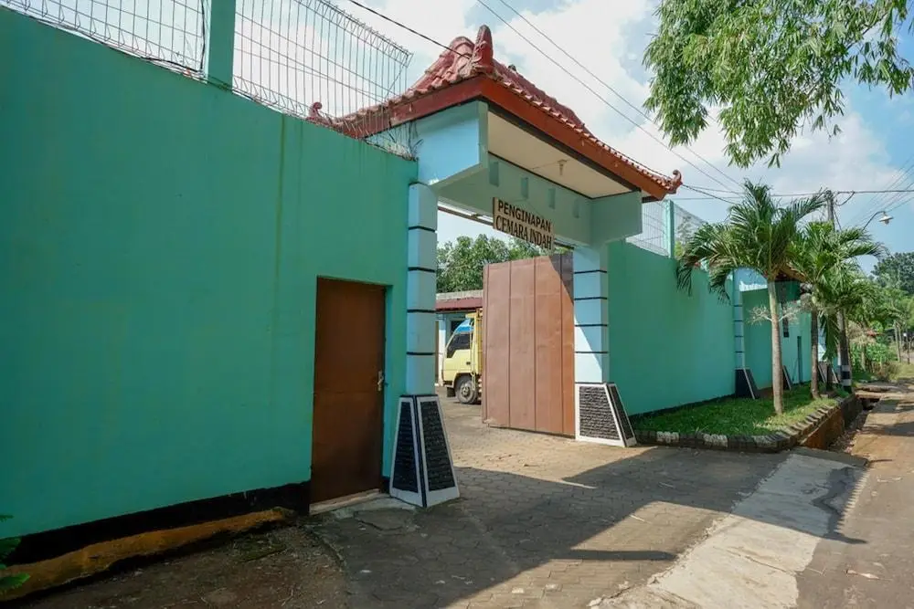 Джепара: RedDoorz Syariah near Sekuro Beach Jepara