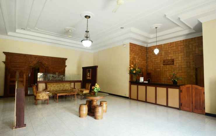 Суракарта: Griya Teratai Luxury Guesthouse