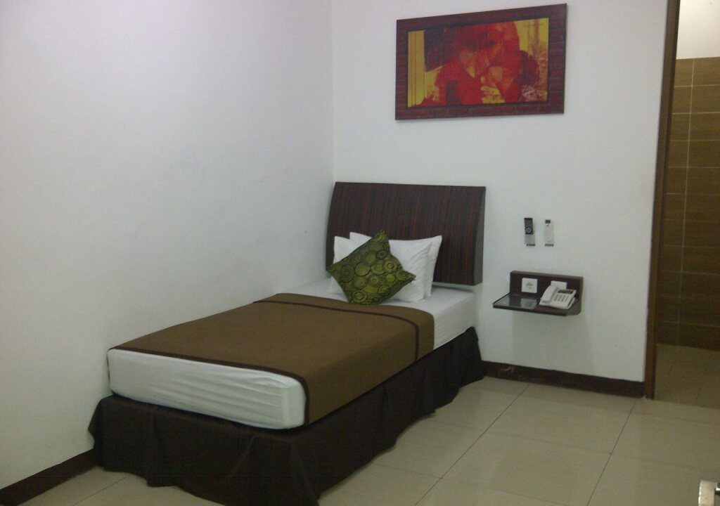 Самаринда: Urbanview Hotel Cozy Samarinda