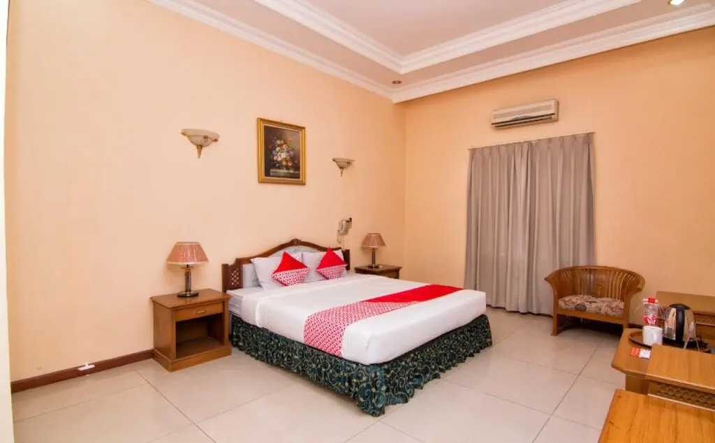 Чилачап: Capital O 2205 Hotel 3 Intan