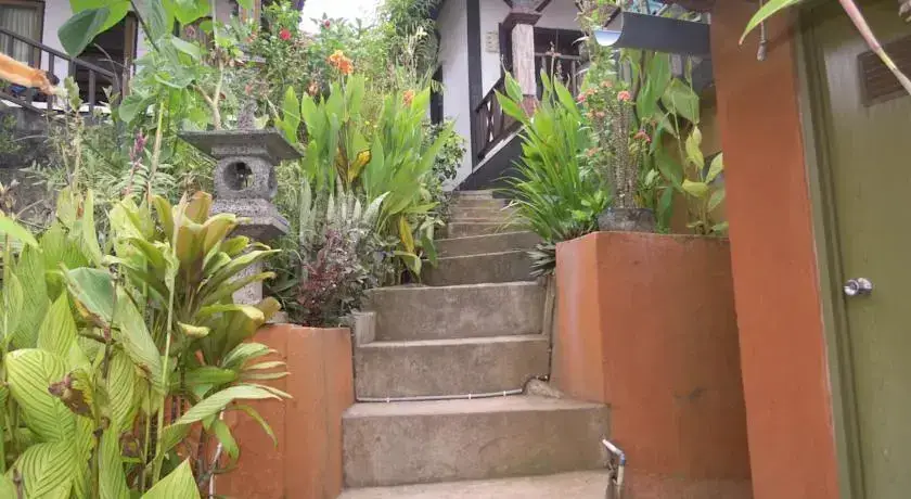 Бунутан: Miss You Homestay