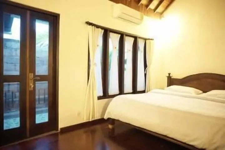 Санур: Praschita Bali
