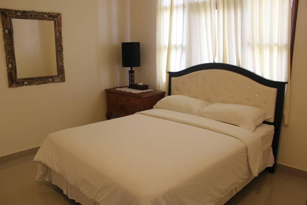 Кута: 9 Bedroom GERHANA Villa Kuta Bali