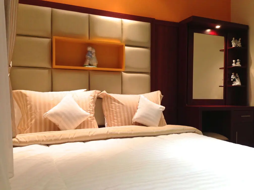 Джакарта: Ravarine Suite Apartment