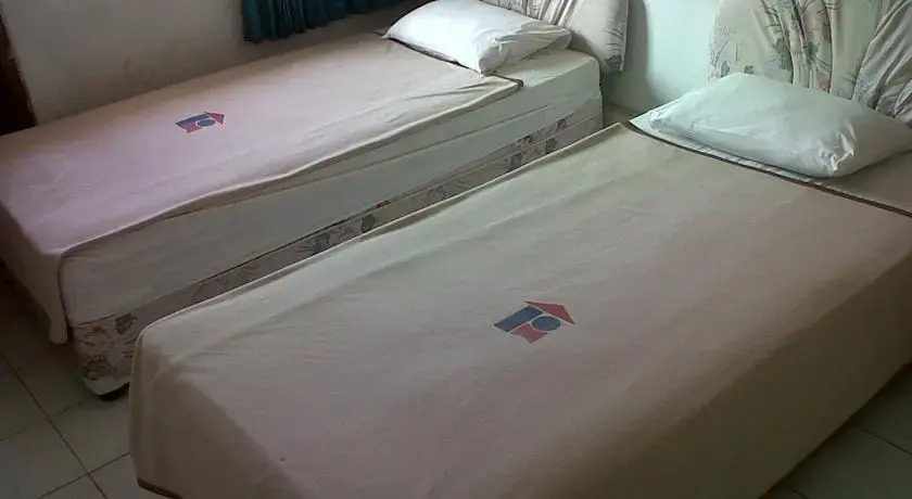 Надисари: Panorama Jaya Hotel & Restaurant