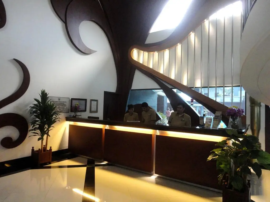 Hotel Swarna Dwipa — фото 1