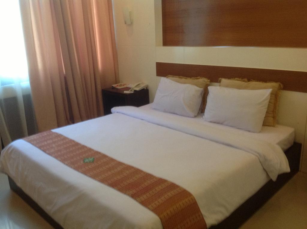 Палембанг: Hotel Swarna Dwipa