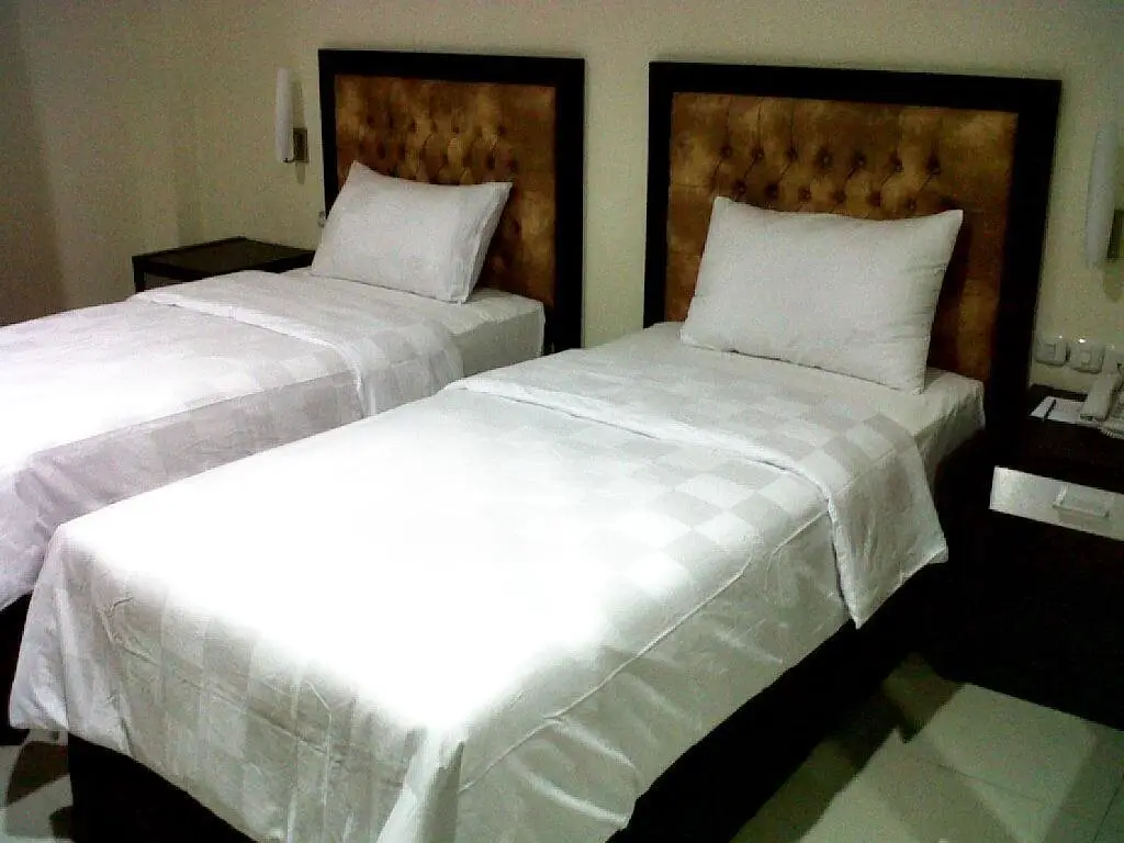 Джаяпура: Hotel Metta Star Waena