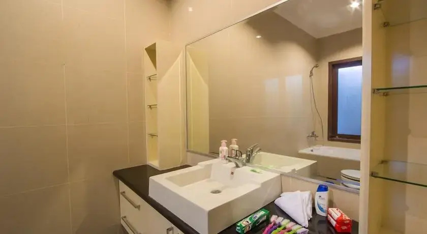 Керобокан: M Residence