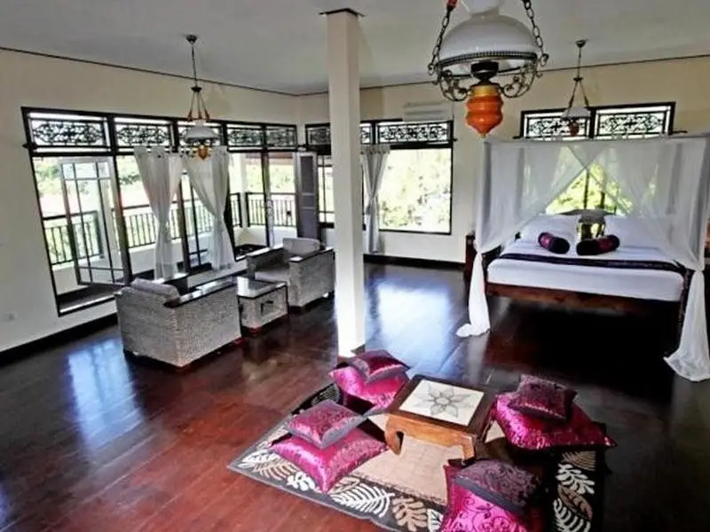 Пекату: Kubu Alam Bukit