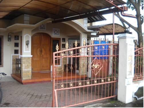 Слеман: Sambisari Guest House
