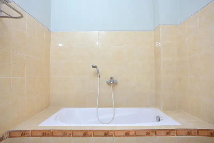 Батуретно: OYO 586 Hotel Wijaya