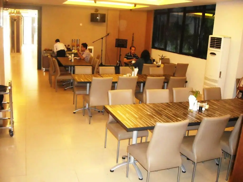 Джакарта: Losari Blok M2 Hotel Jakarta