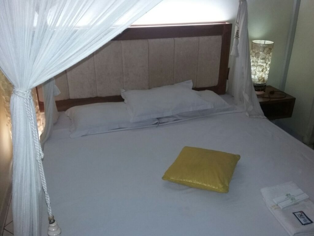Пакем: Markarius Hotel