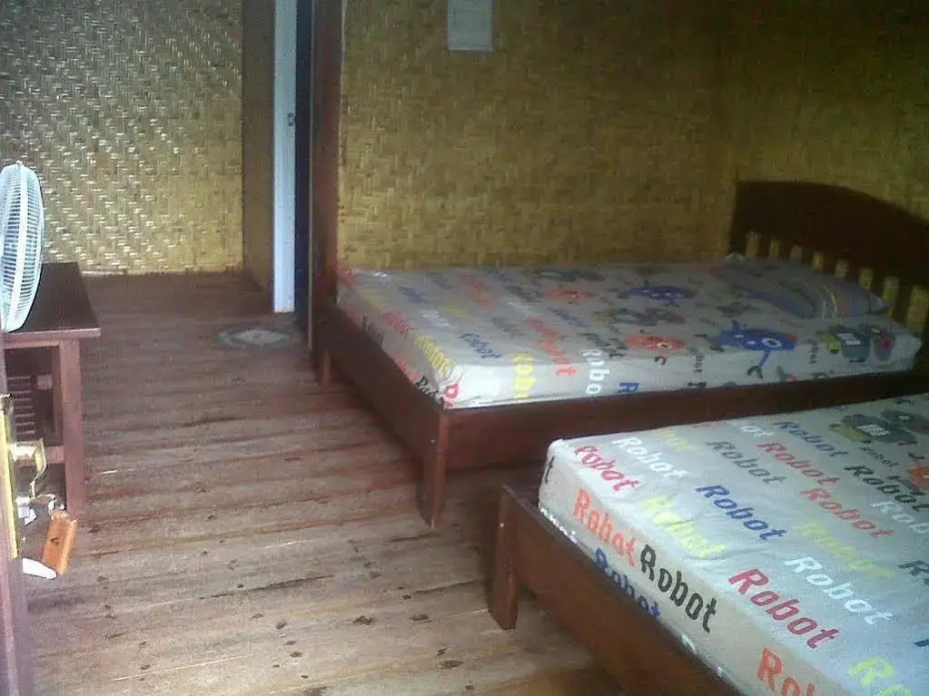 Педжаракан: Banyuwedang Home Stay