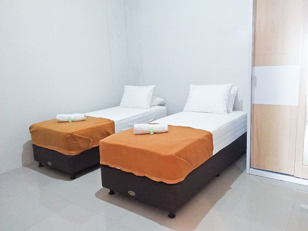 Маланг: De Cengger Guest House