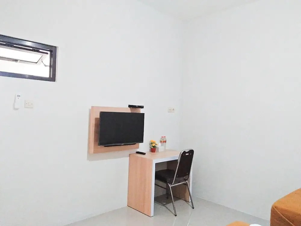Маланг: De Cengger Guest House