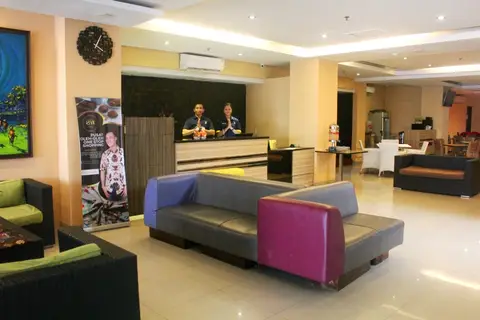 Top Malioboro Hotel — фото 1