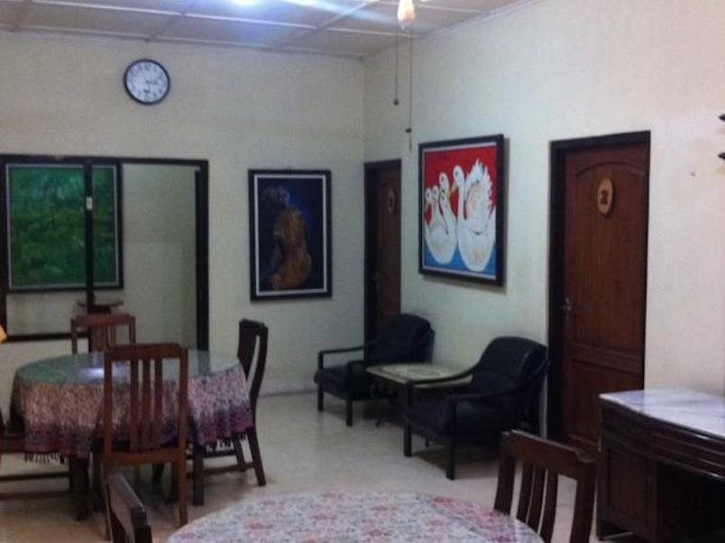 Депок: Puri Ayu Homestay
