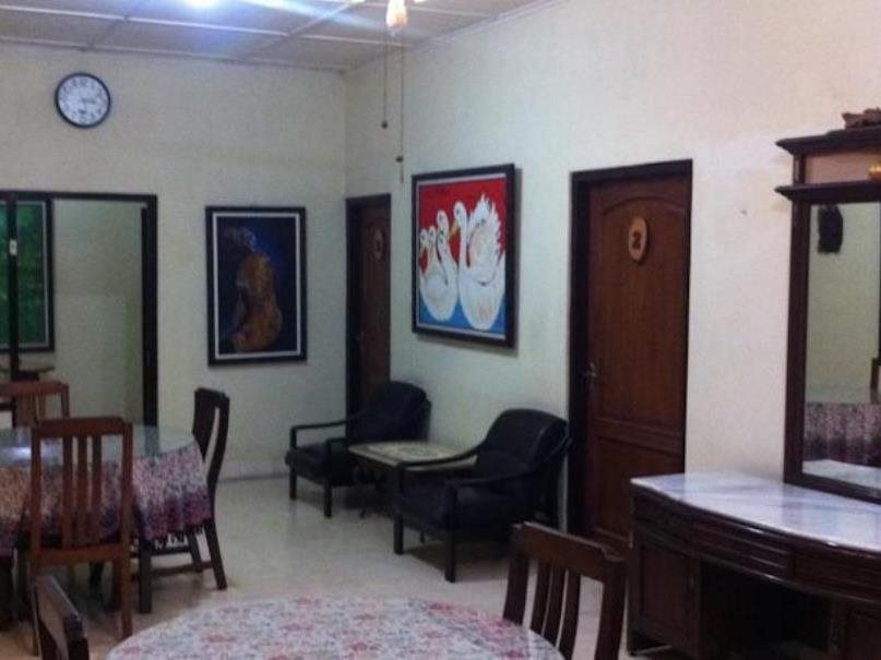 Депок: Puri Ayu Homestay