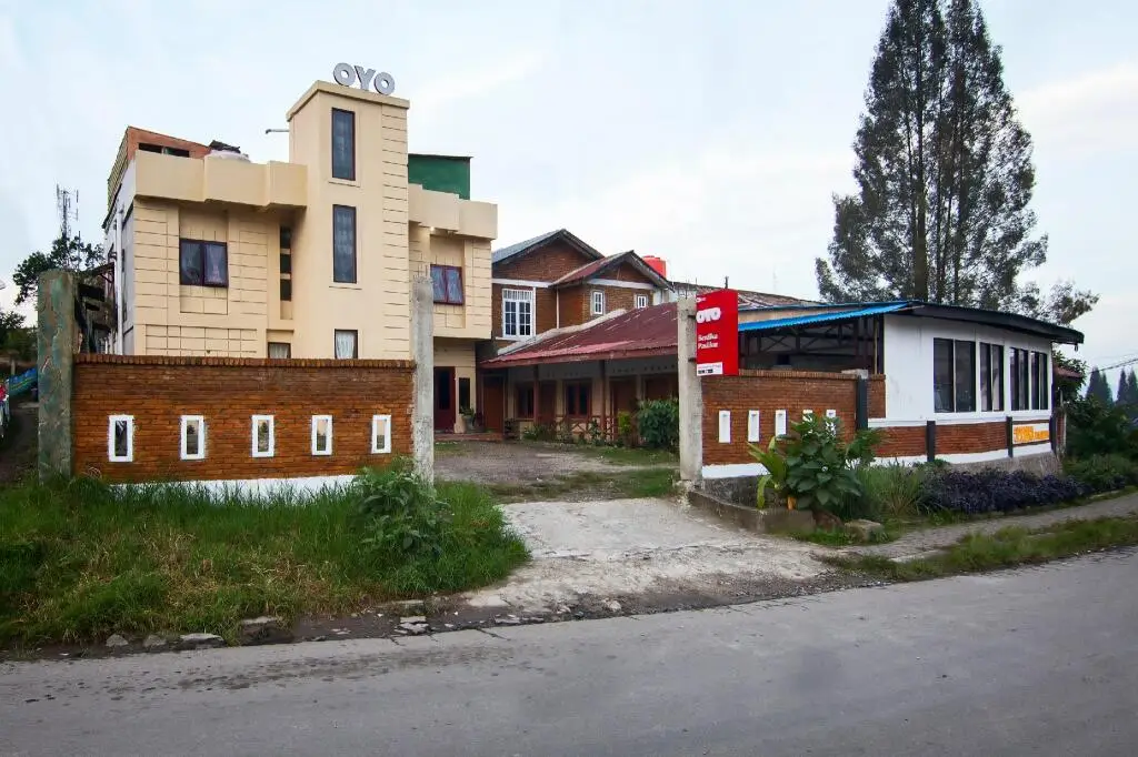 Берастаги: OYO 581 Serdika Pavilion
