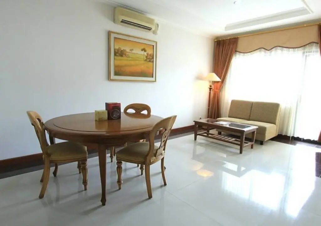 Бандунг: Karang Setra Hotel Spa & Cottages