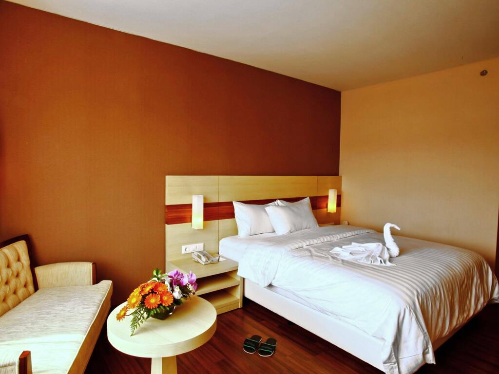 Бандунг: Hotel California Bandung