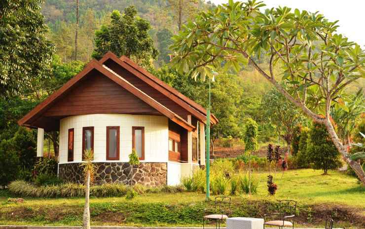 Травас: Foresta Resort Padusan Cottage Jasmine