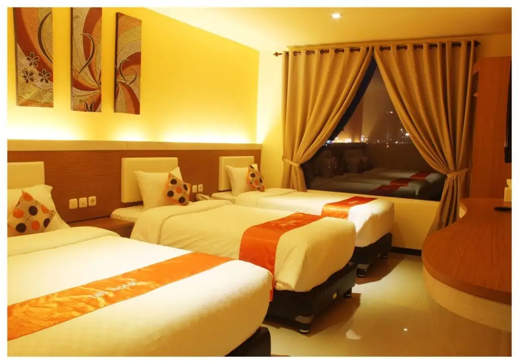 Сурабая: Tab Hotel