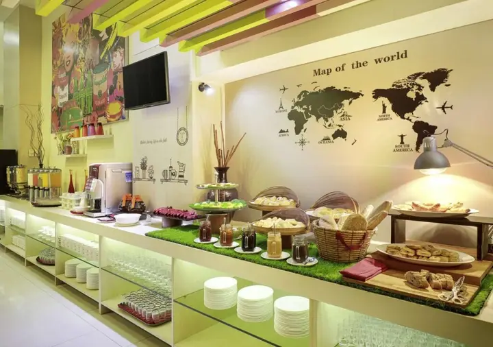 Джакарта: All Seasons Jakarta Gajah Mada