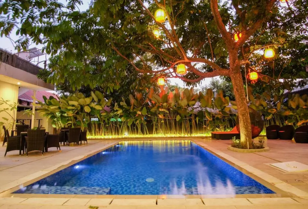 Матарам: Sunwood Hotel Arianz Mataram