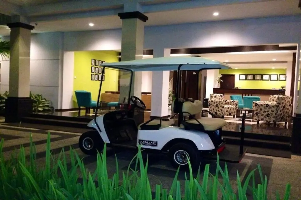 Матарам: Sunwood Hotel Arianz Mataram