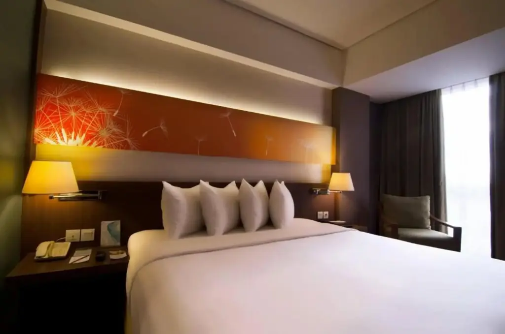 Южный Тангеранг: Soll Marina Hotel Serpong