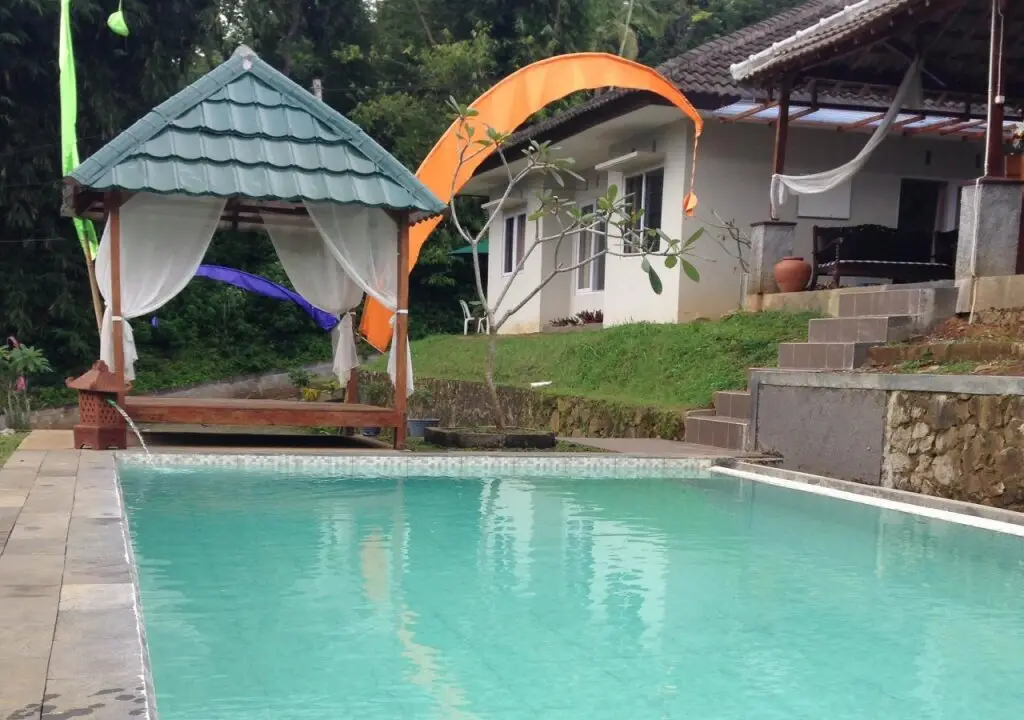 Унгаран: Villa Kampoeng Bali Salatiga