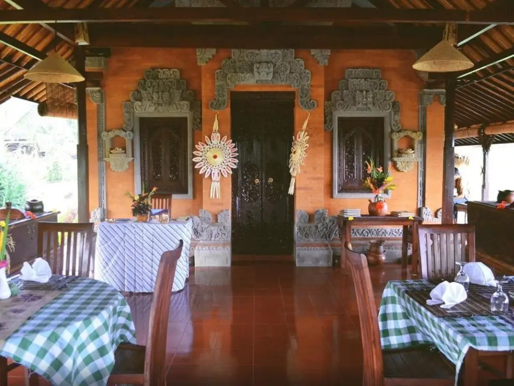 Сидемен: Subak Tabola Villa