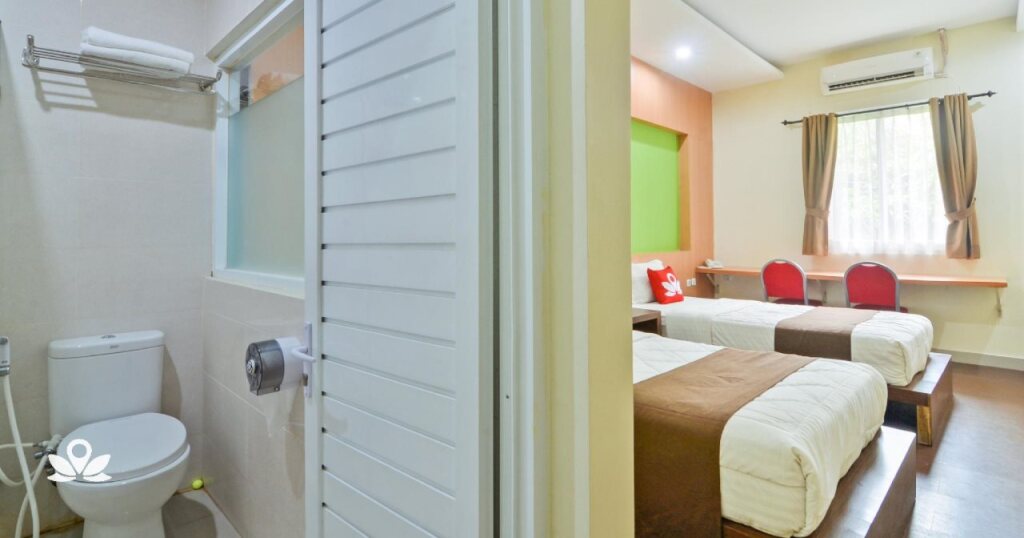 Южный Тангеранг: ZEN Rooms Safwah Bintaro Syariah