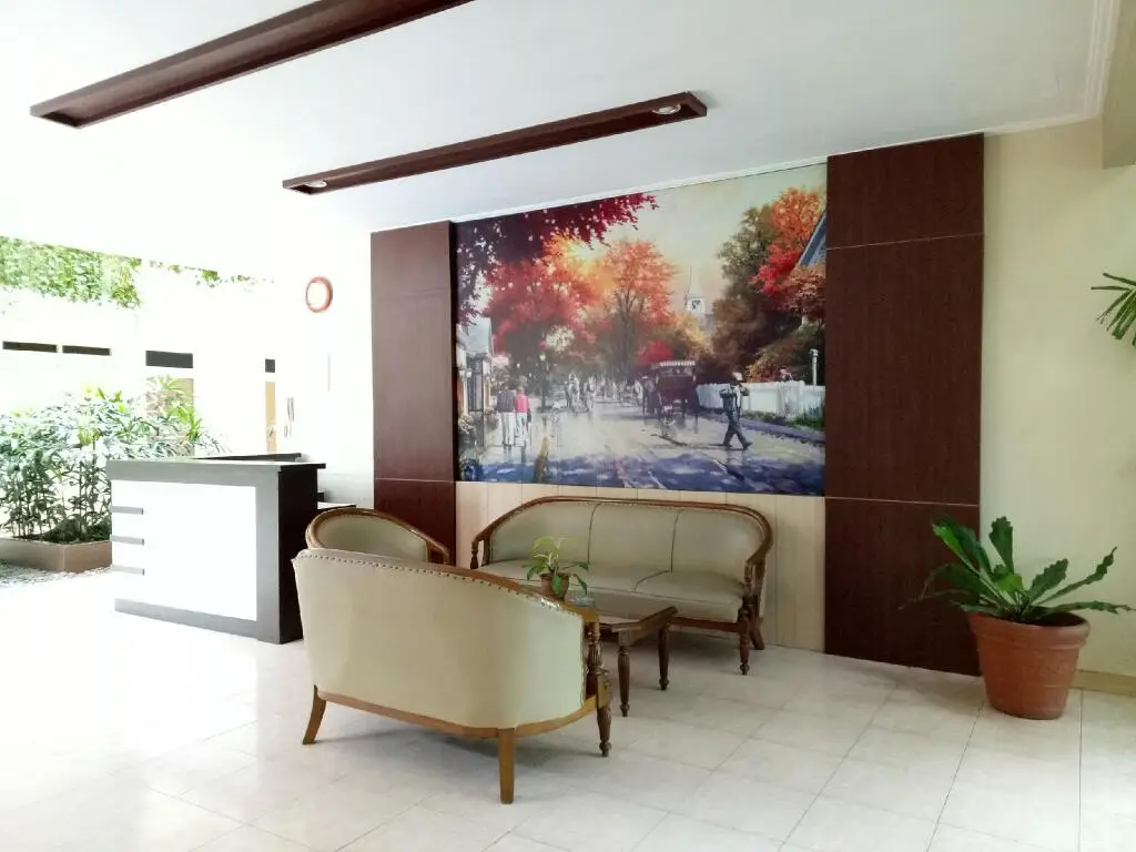 Hotel Sulawesi Jember — фото 1