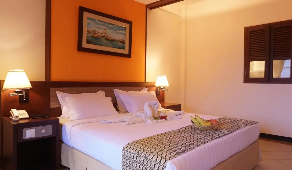 Травас: Pines Garden Resort