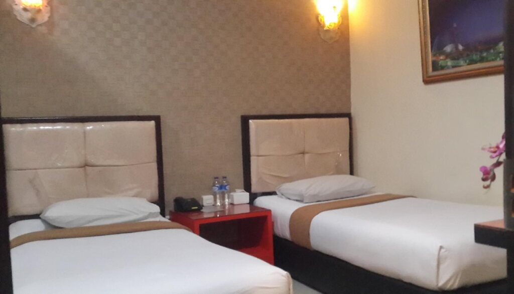 Джакарта: Hotel California