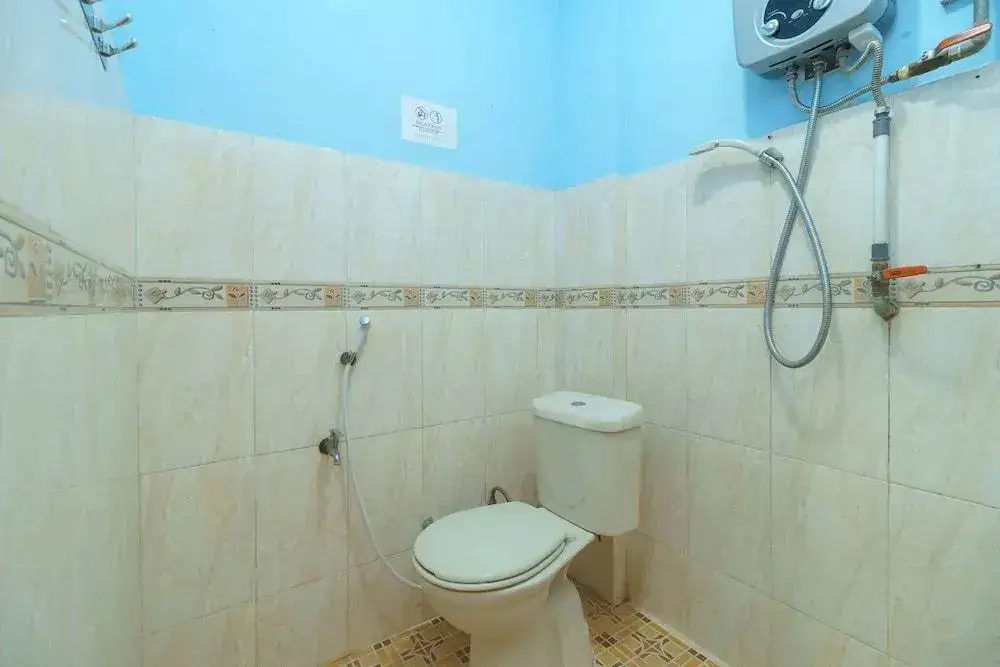 Берастаги: RedDoorz Syariah Hotel Enasti Berastagi