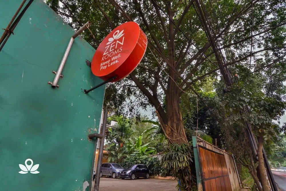 Джакарта: ZEN Rooms Kebagusan Raya 21