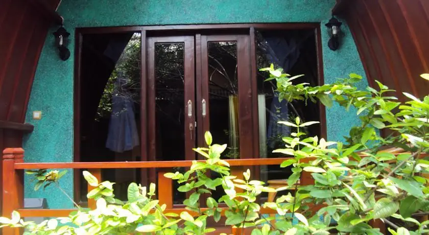 Гили-Мено: Harum Meno Bungalow